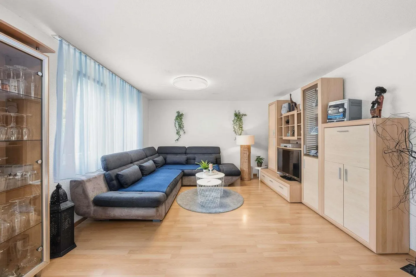 Maison individuelle avec jardin spacieux à Staad SG - Photo 2 sur 27