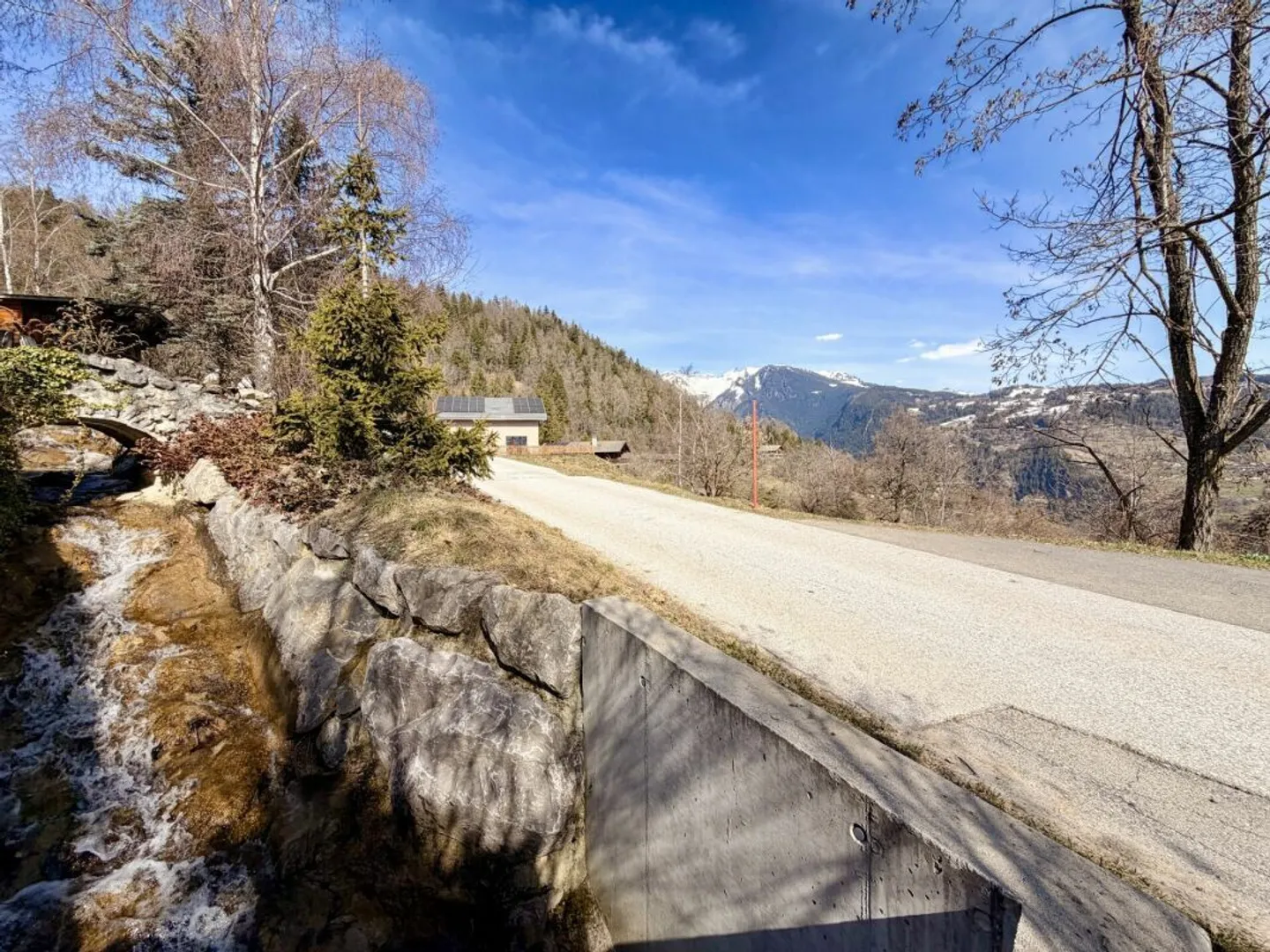 Magnificent plot with panoramic view in Ayent, density IBUS 0.5 - Photo 1 of 1