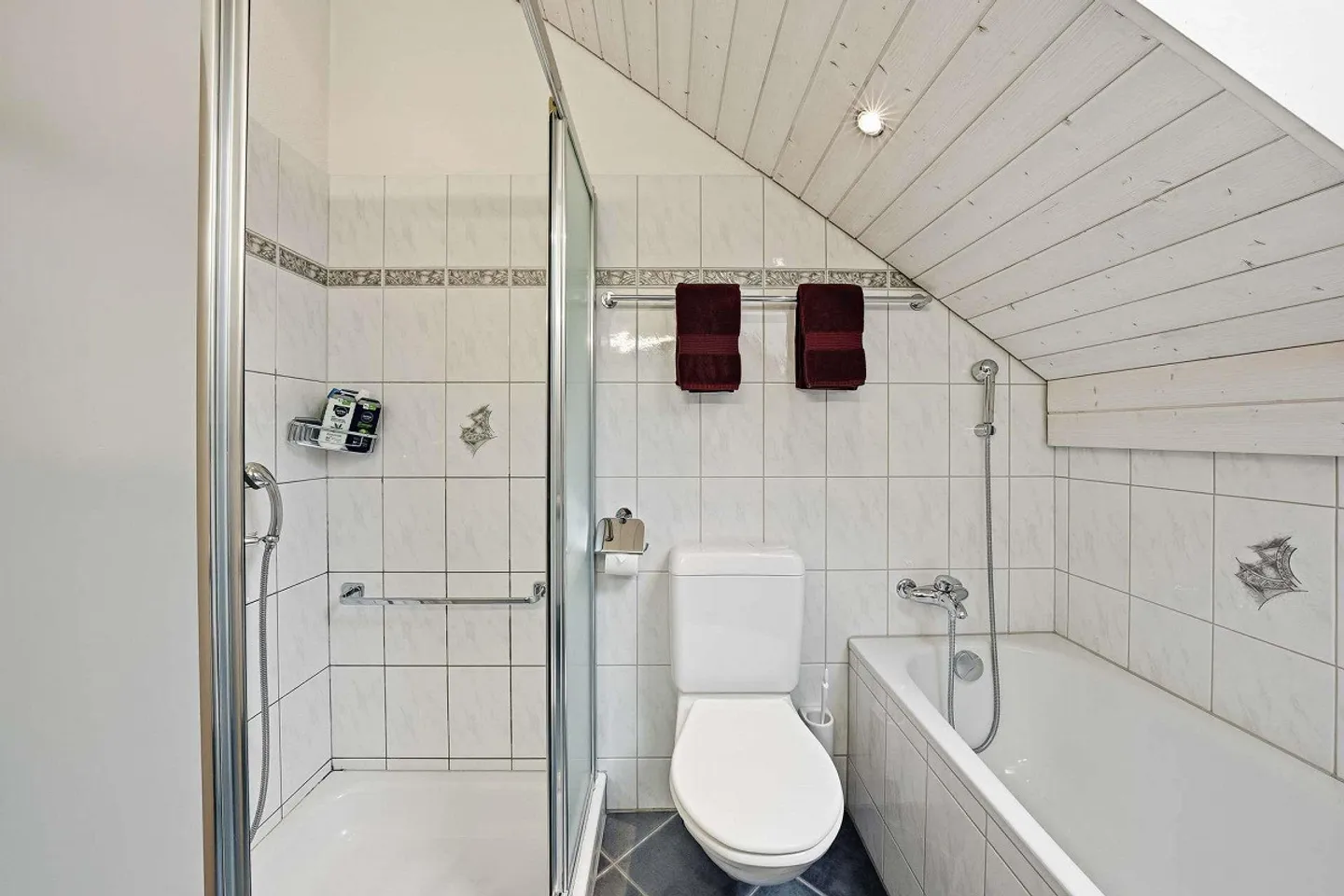 Maison individuelle avec jardin spacieux à Staad SG - Photo 6 sur 27