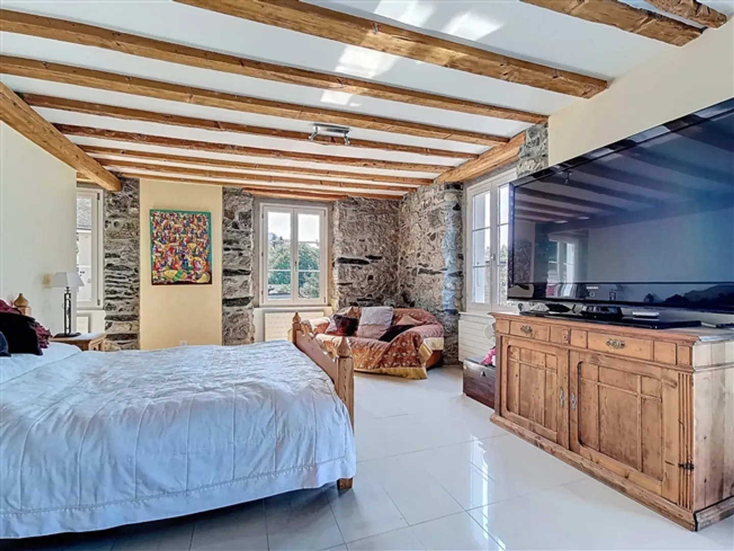 Maison d'hôtes avec un grand potentiel à Chamby ! - Photo 5 sur 11