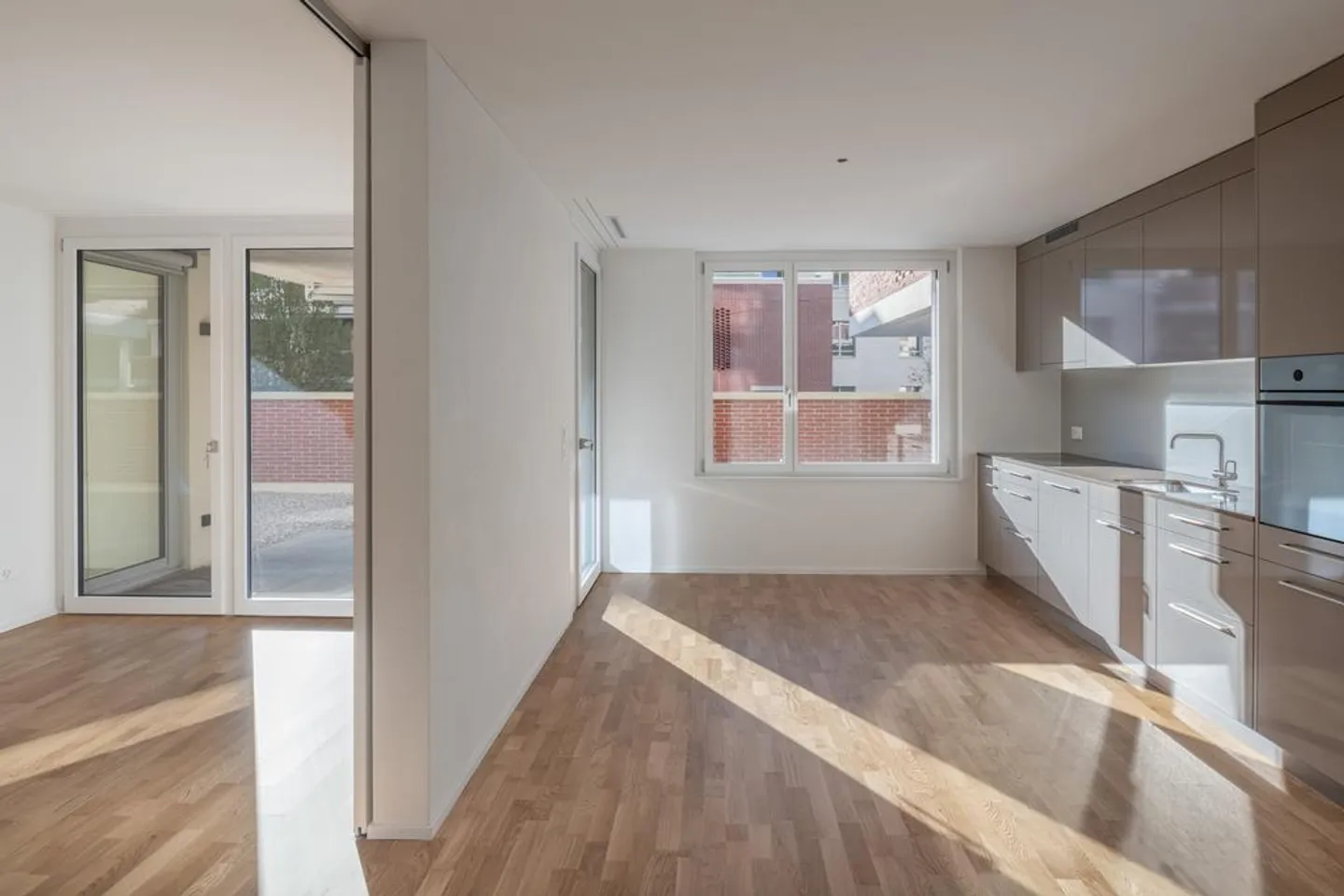 Appartamento moderno di 3,5 locali nel verde - Foto 2 di 4