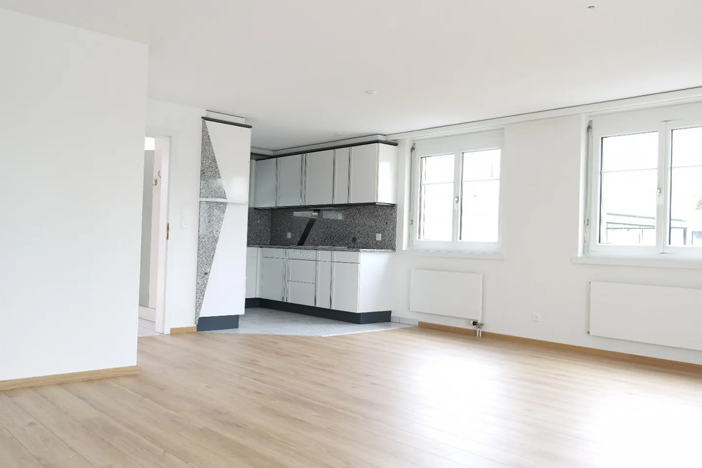 Dreamlike 5.5 Room Maisonette Apartment with Wonderful View! - Photo 4 of 17