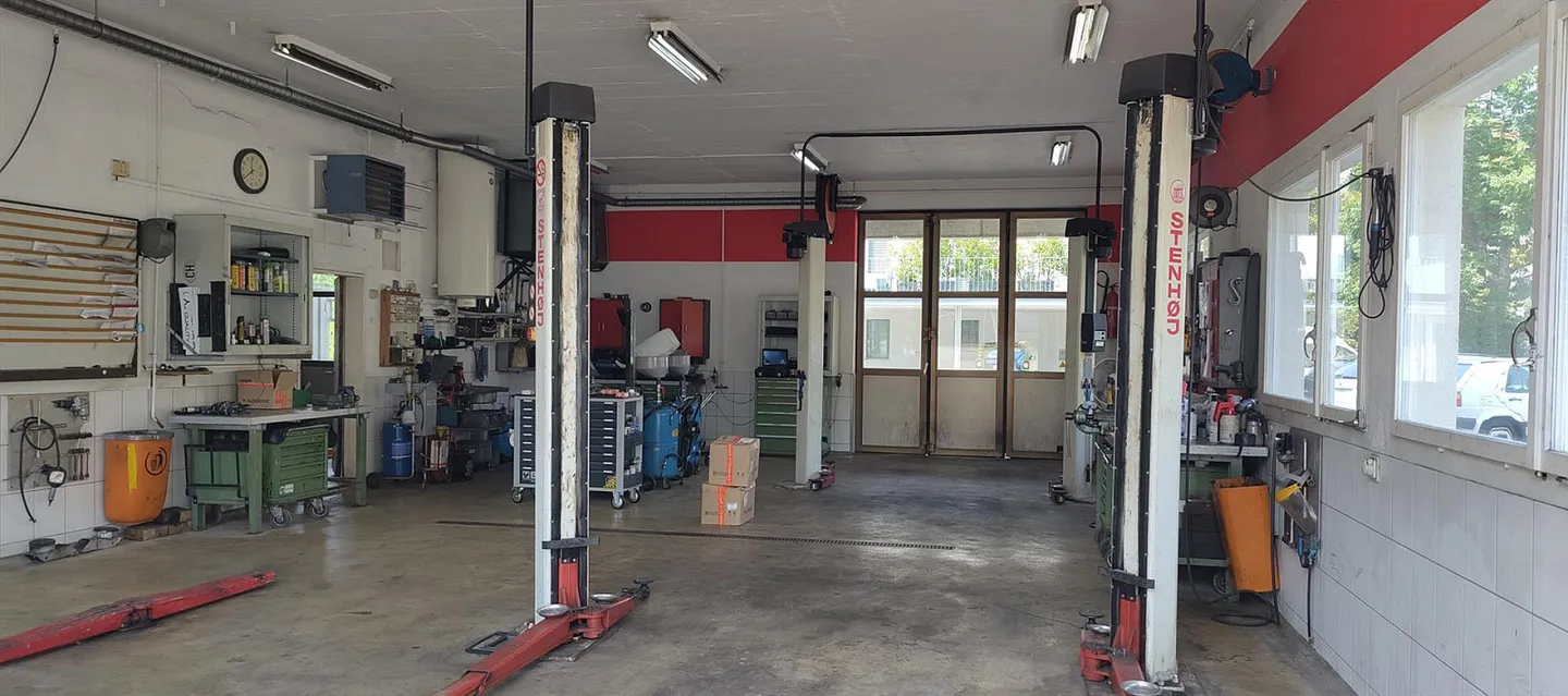 Werkstatt für Motorräder und E-Bikes - Foto 2 von 6