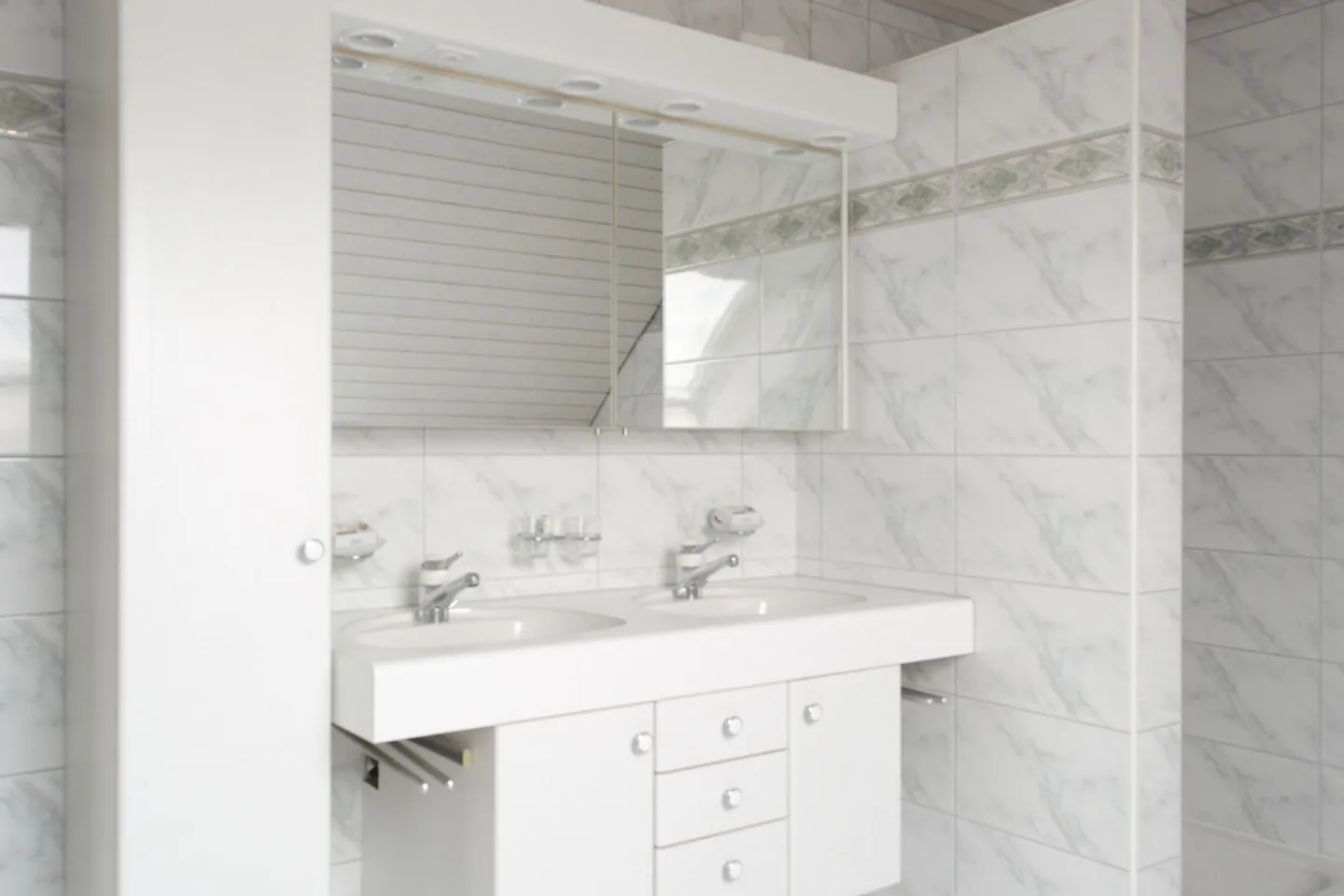 Dreamlike 5.5 Room Maisonette Apartment with Wonderful View! - Photo 9 of 17