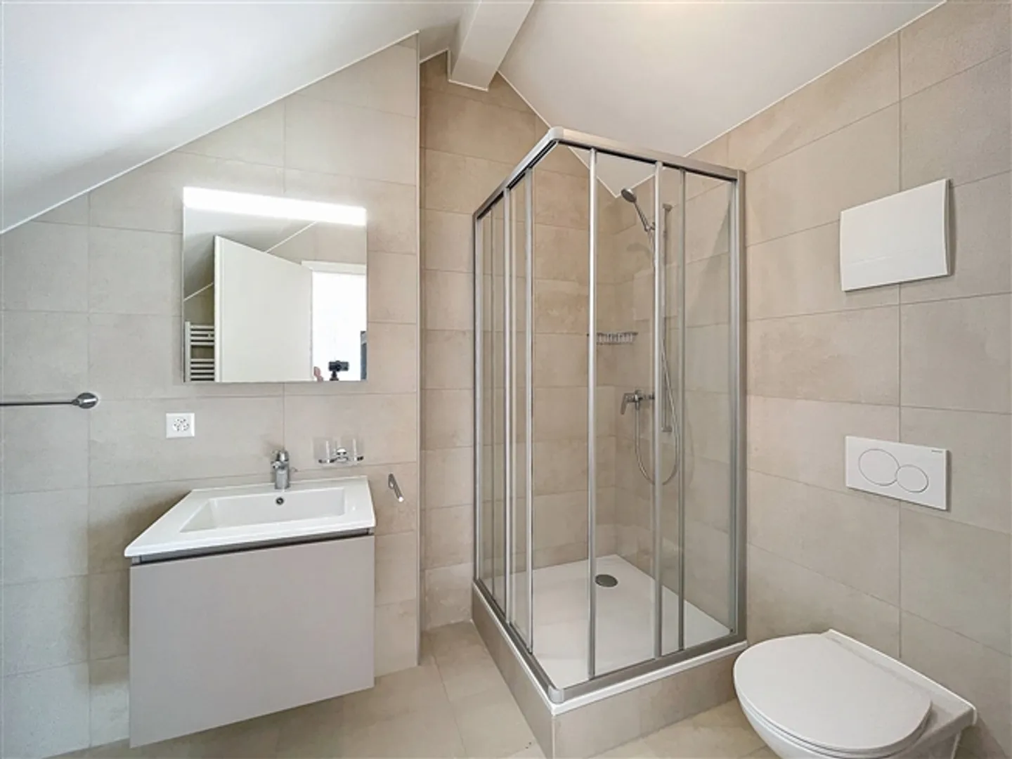 5-Zimmer-Duplex vollständig renoviert - Foto 4 von 8