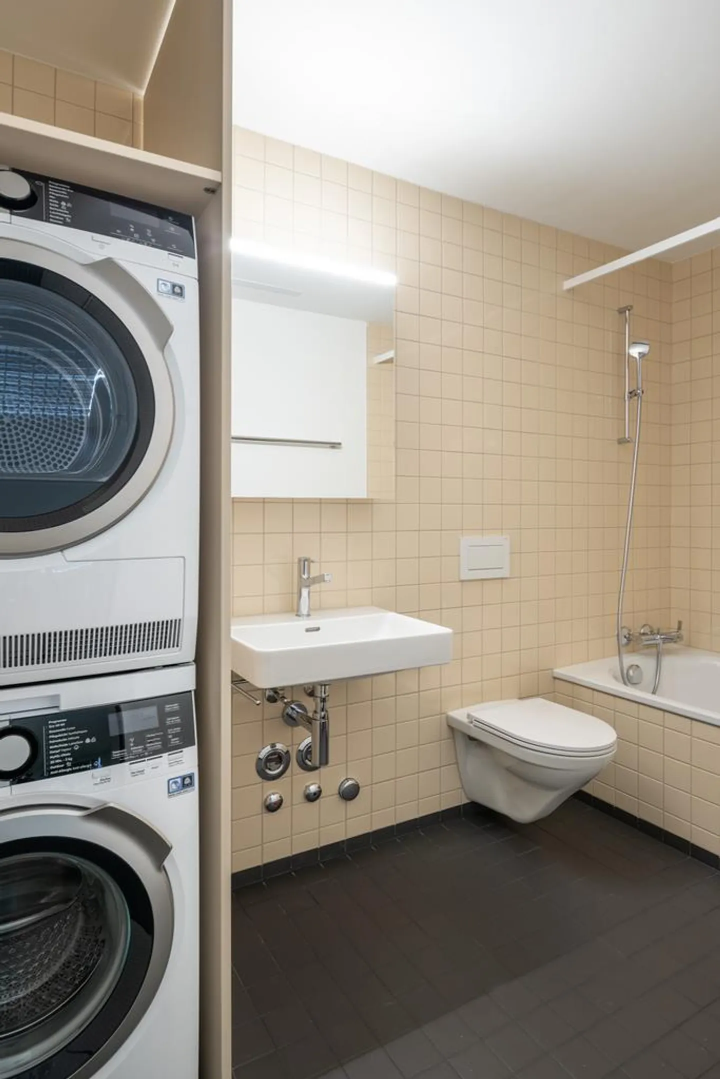 Appartamento moderno di 3,5 locali nel verde - Foto 3 di 4