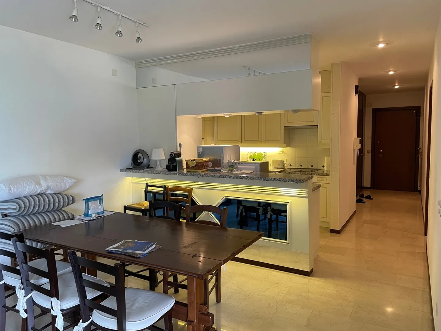 Appartamento in affitto - Foto 4 di 9