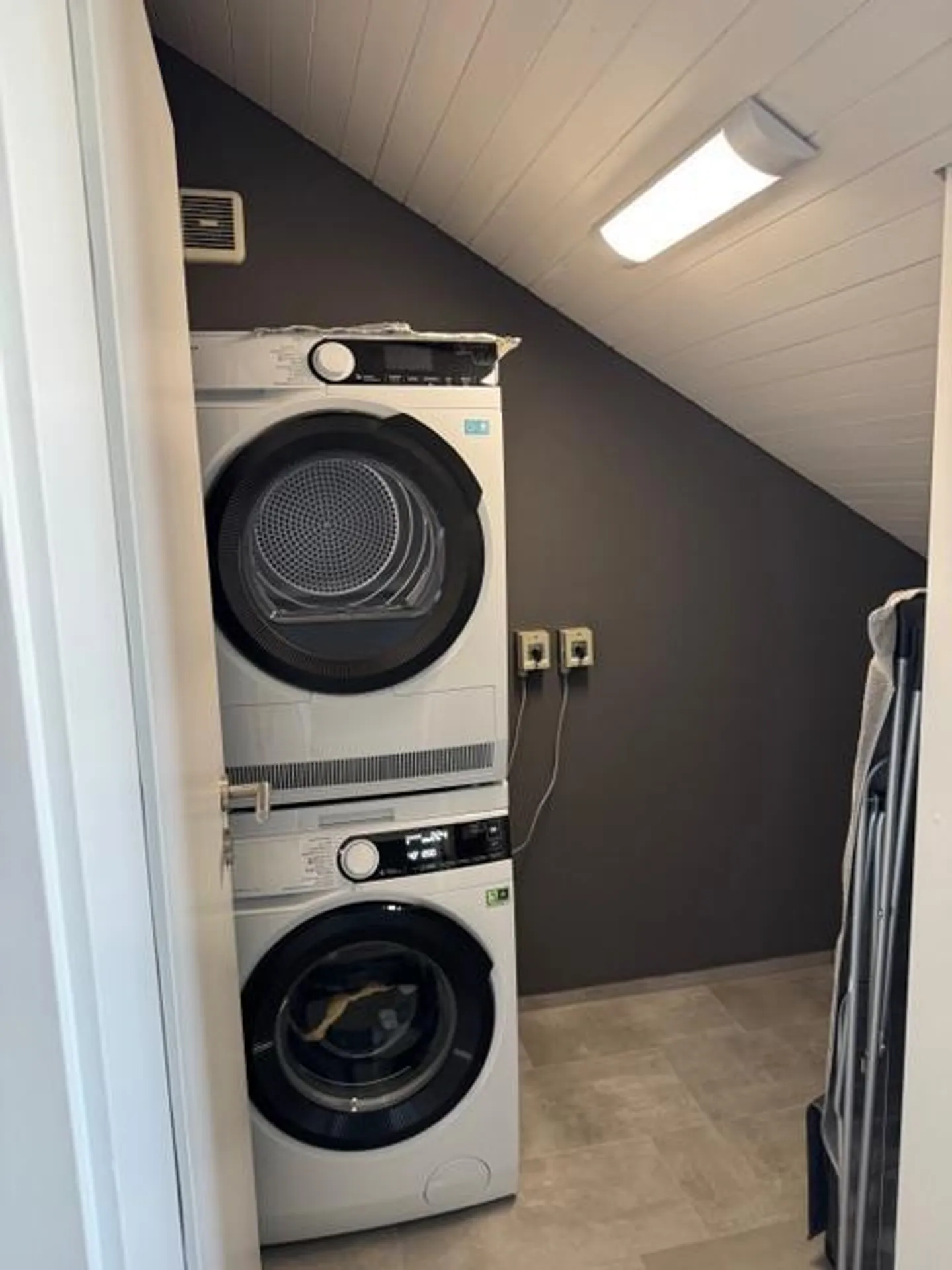 moderne und stilvolle 3.5-Zimmerwohnung - Foto 8 von 8