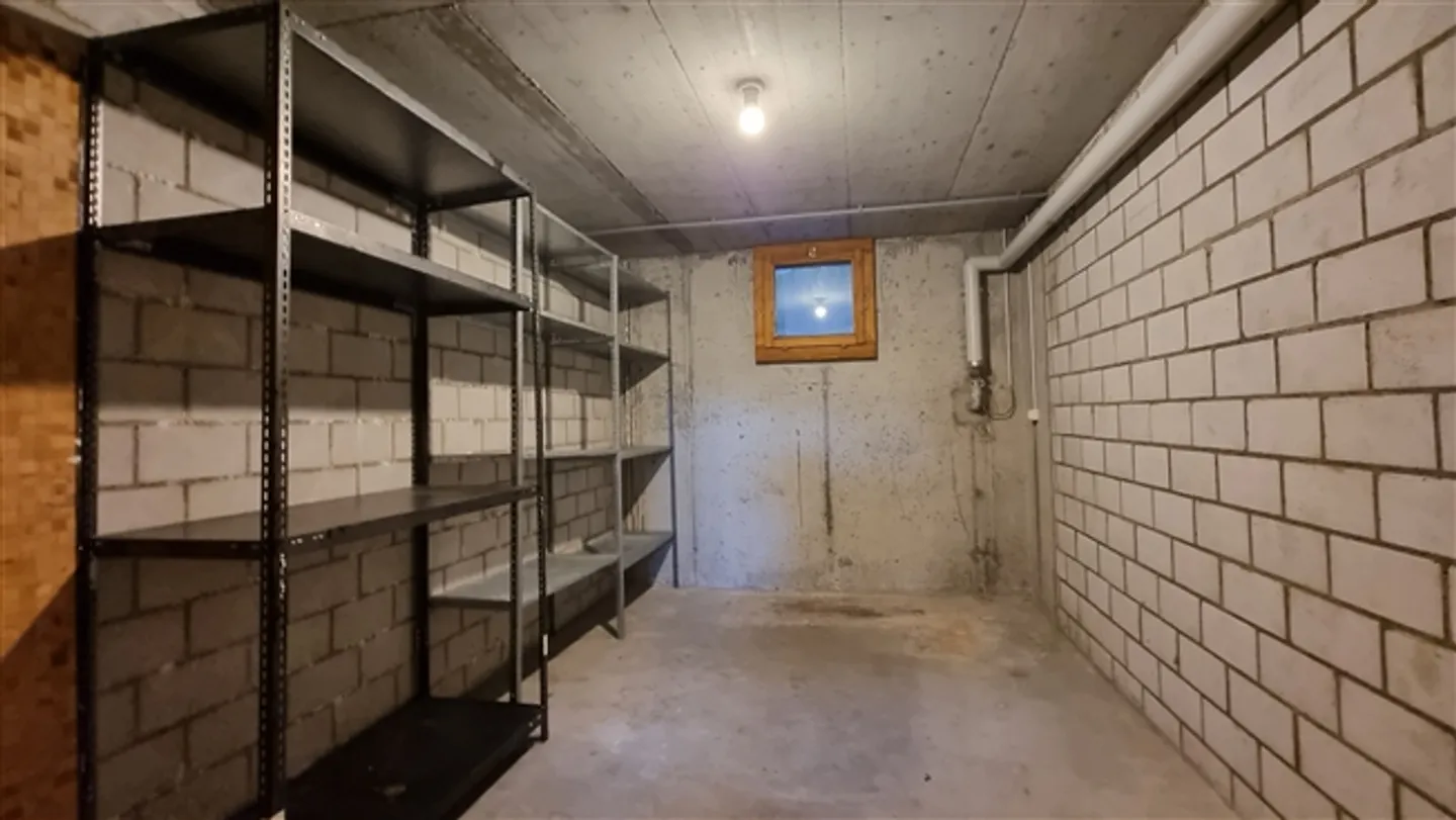 Maisonette de 5,5 pièces avec vue sur le lac à Gwatt/Thun - acheter - Photo 13 sur 13