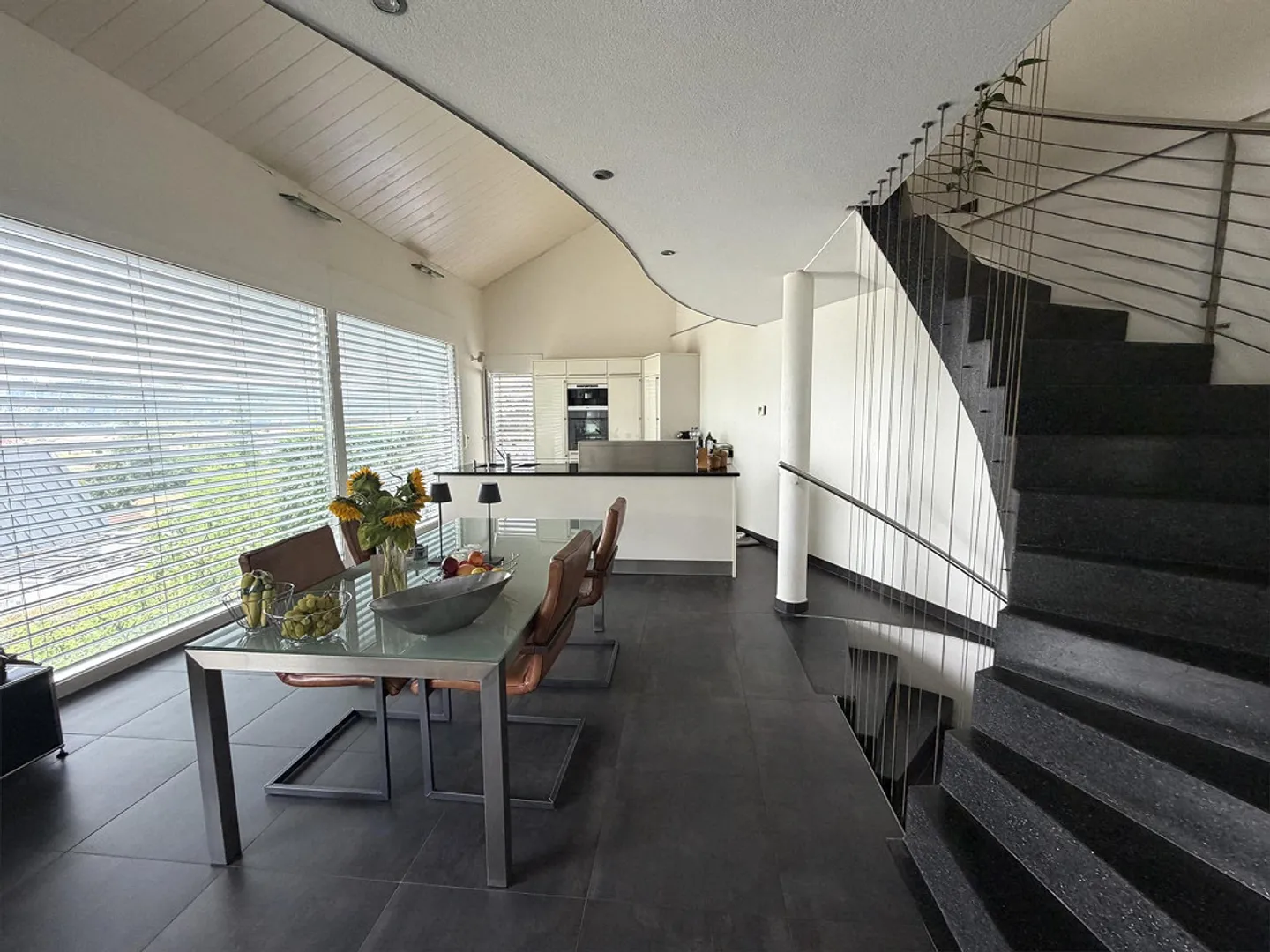 Design-Haus mit herrlicher Fernsicht! - Photo 3 of 9