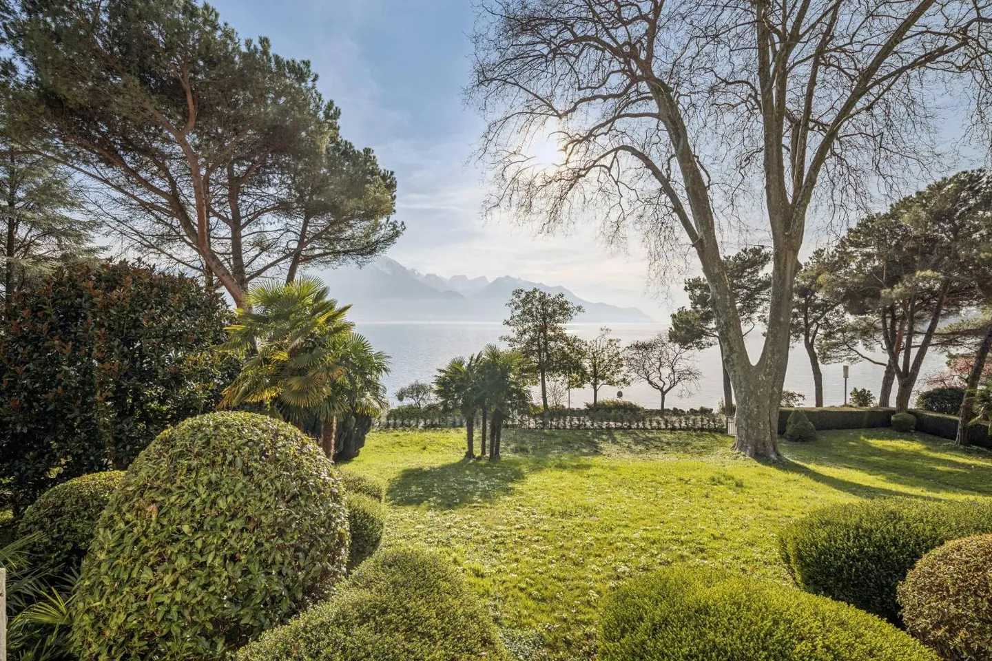 Appartement Éblouissant Quai des Fleurs - Photo 3 sur 7