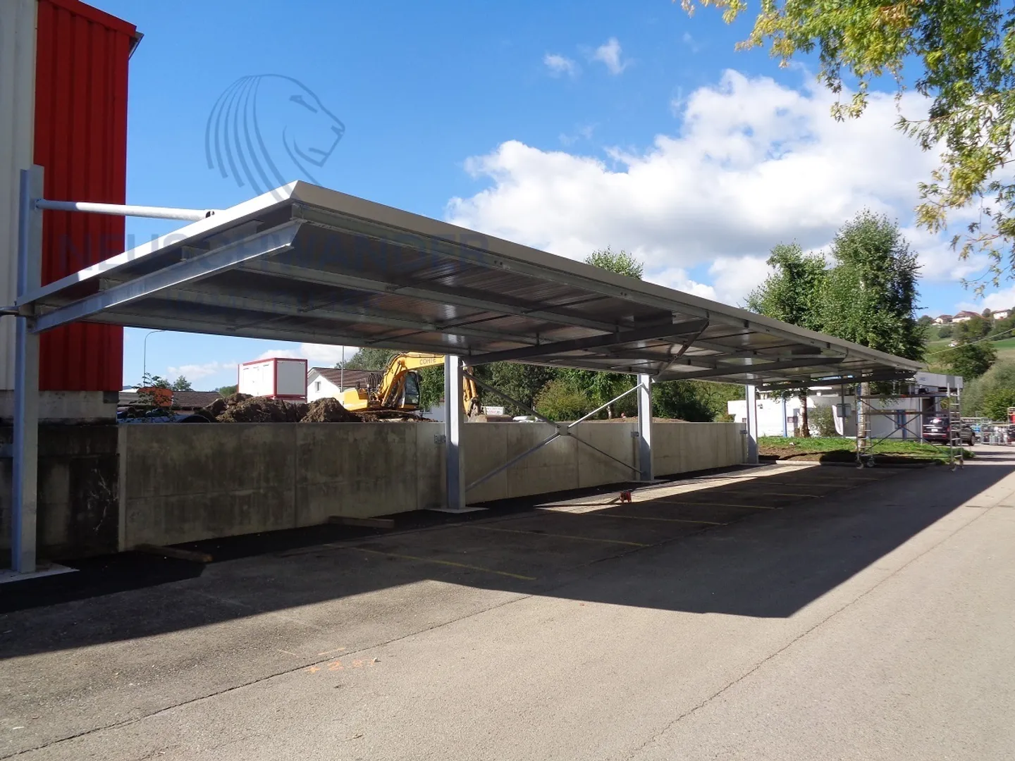 Überdachter Parkplatz Nr. 8 - Foto 1 von 2
