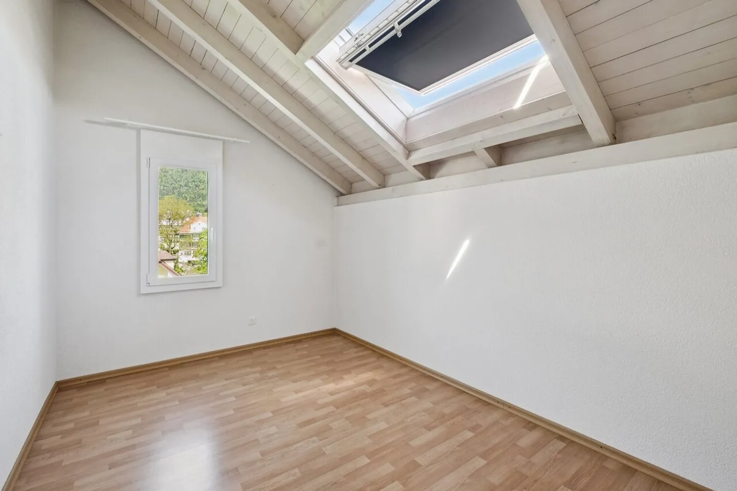 First net rent free - Stylish living in Grenchen - Photo 6 of 11