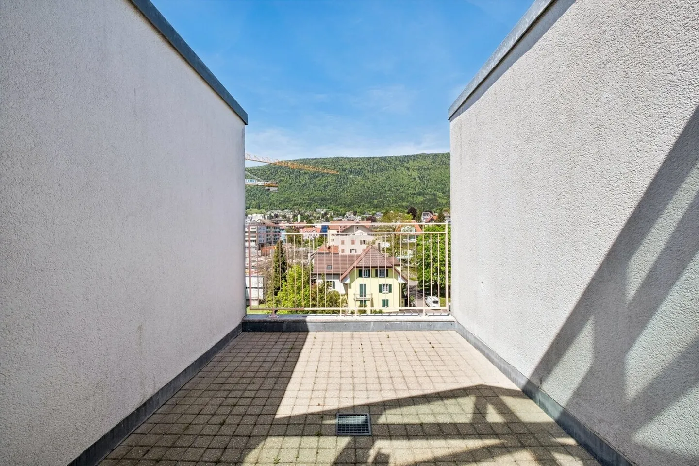 First net rent free - Stylish living in Grenchen - Photo 11 of 11