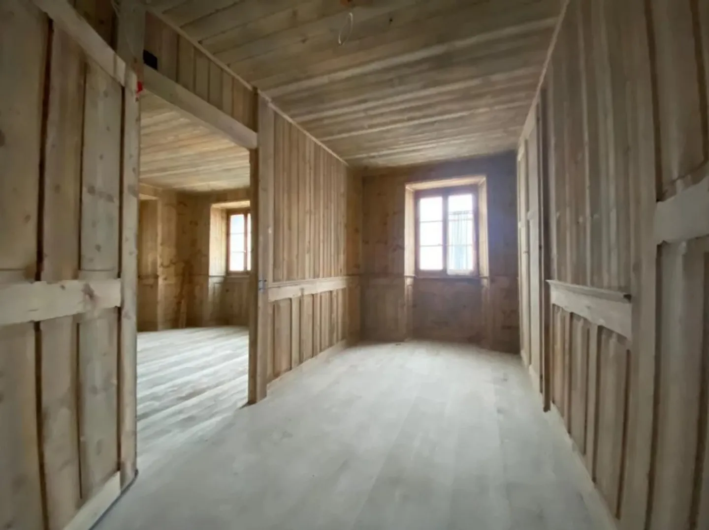 Mixed-use building 5 rooms - Photo 7 of 13