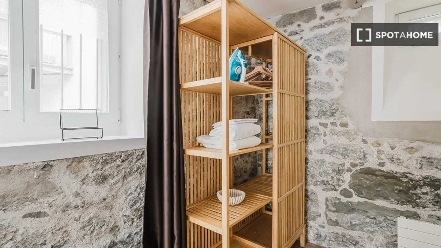 Apartment for rent - Photo 8 of 10