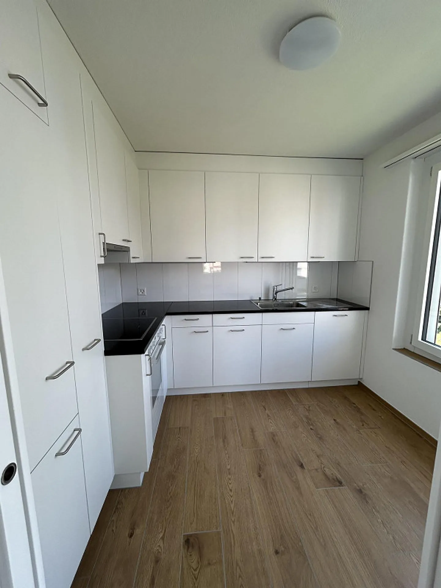 Appartement 3.5 pièces à Effretikon, 2ème étage à droite - Photo 3 sur 9