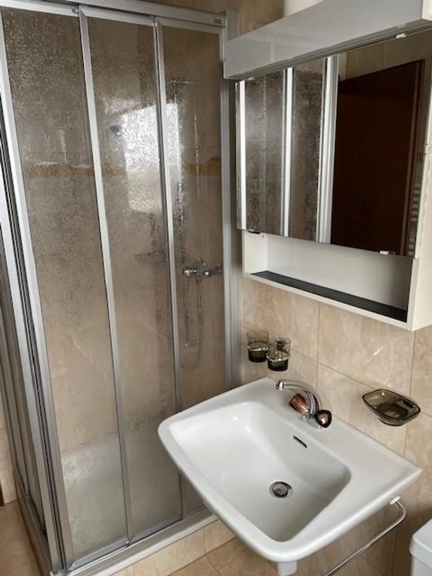 2.5 Zimmer Dachwohnung - Foto 3 von 13