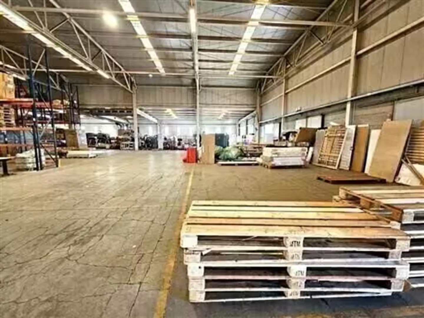 Bedano Storage with Ramp - Photo 1 of 1