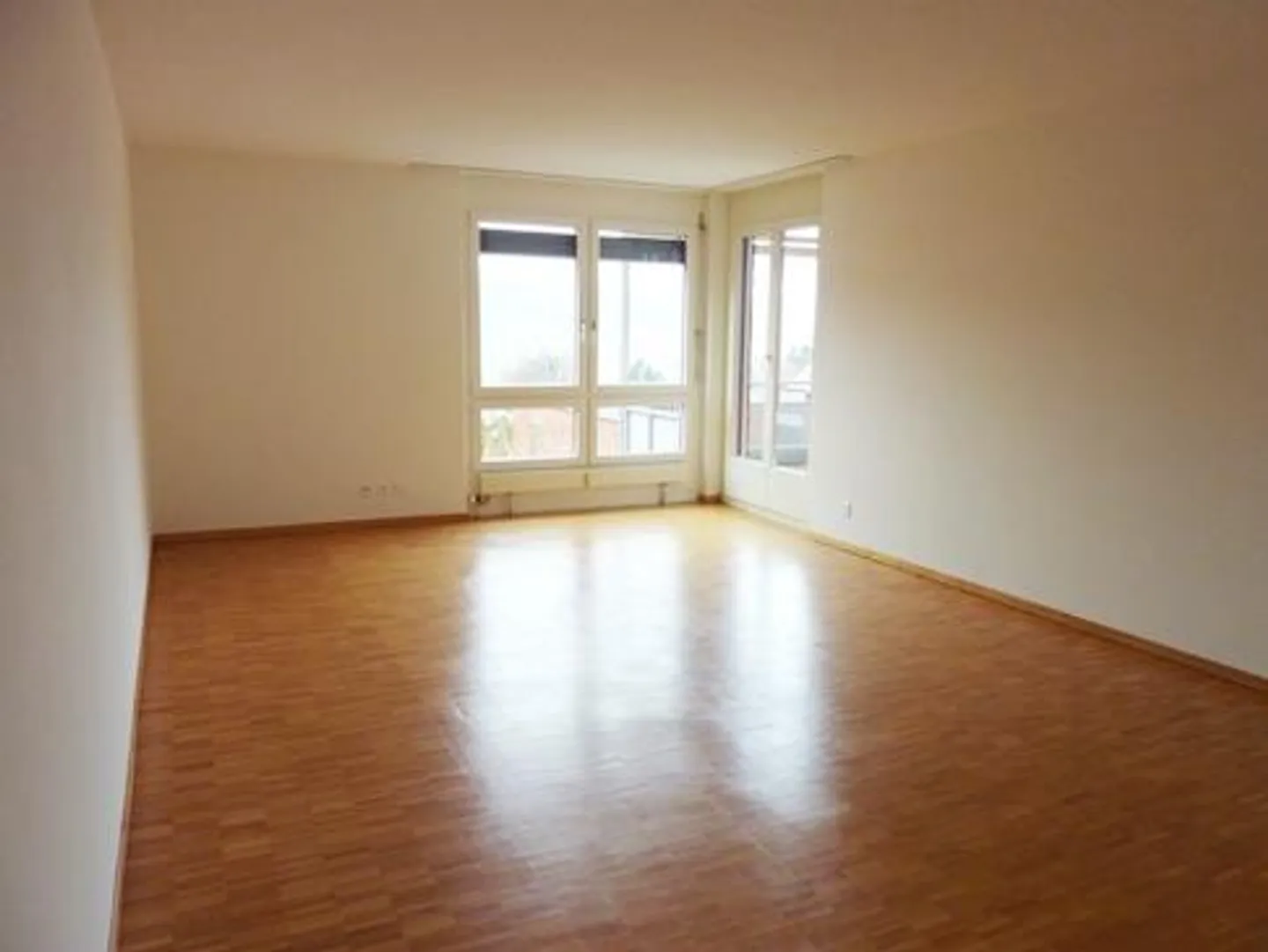 Spacious apartment in a quiet location rented until 31.03.2028! - Photo 3 of 6
