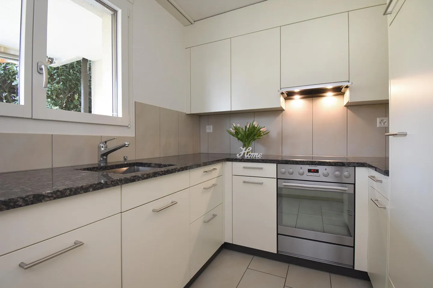 Tolle Wohnung gesucht? - Foto 3 von 8