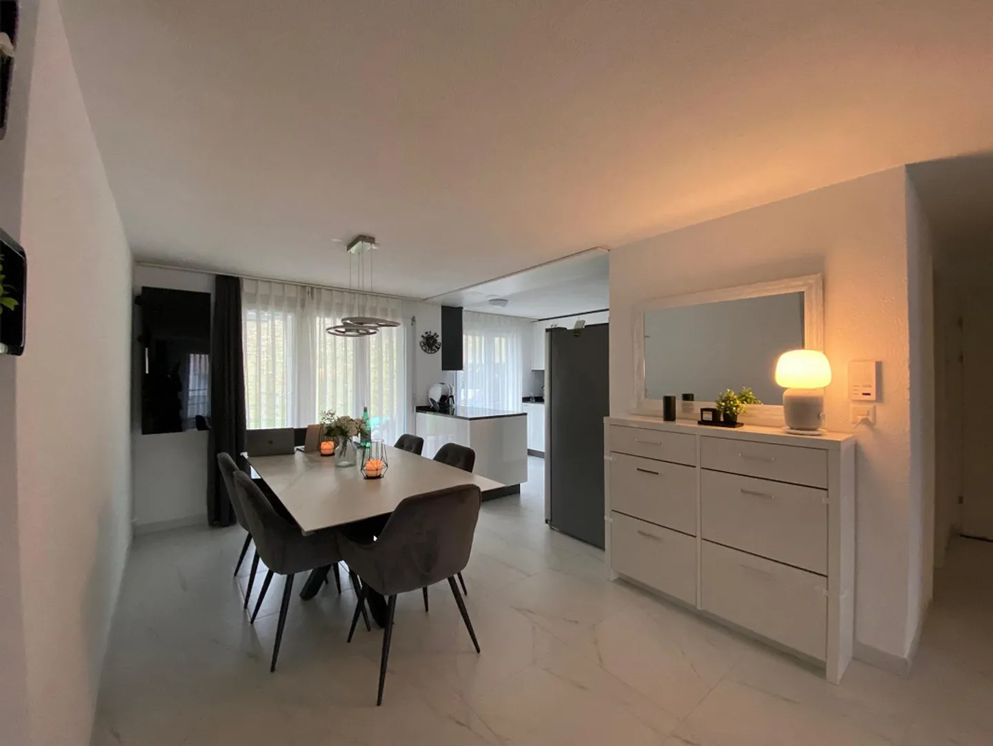 Familiengerechte 4½-Zimmer-Gartenwohnung mit Wohlfühlcharakter - Photo 3 of 8