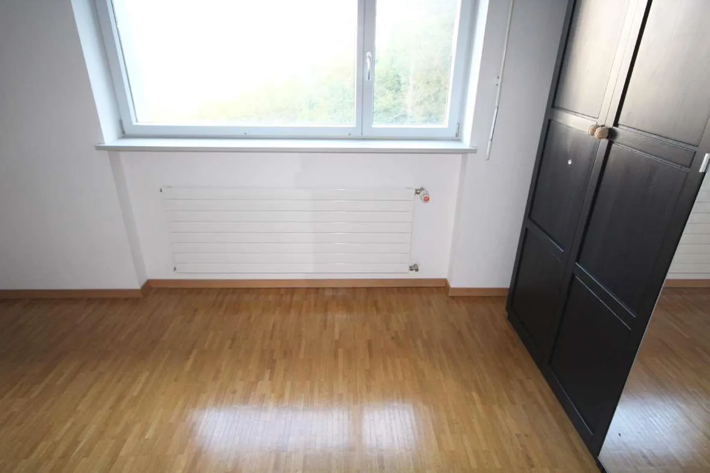 Lugano Pazzallo: modernes 4,5-Zimmer mit Seeblick - Foto 7 von 11