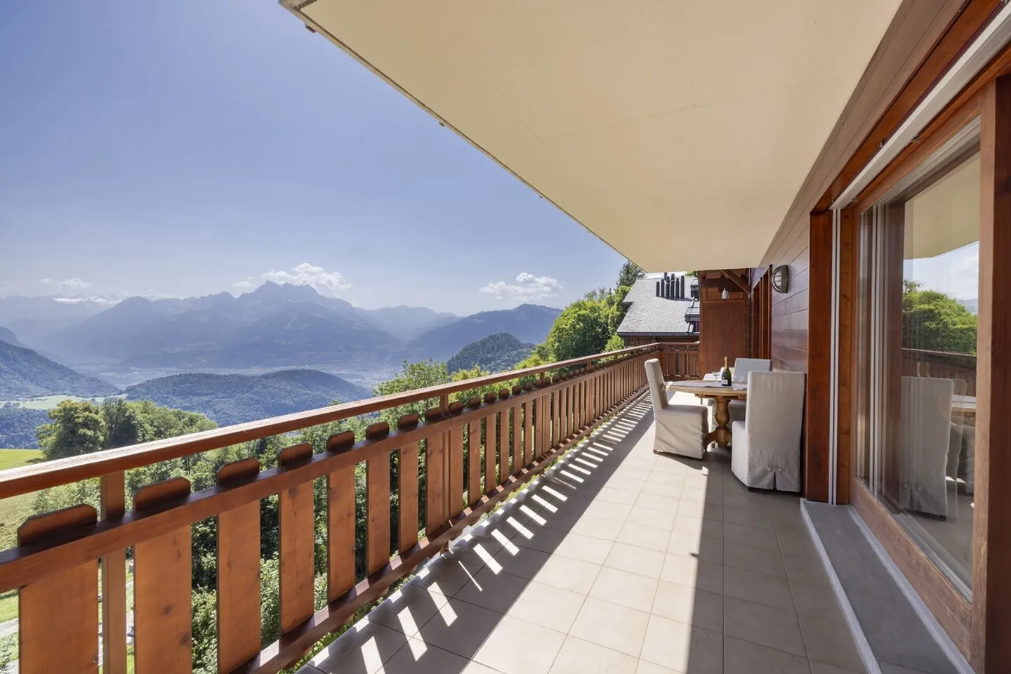 Furnished apartment for rent - Photo 1 of 9