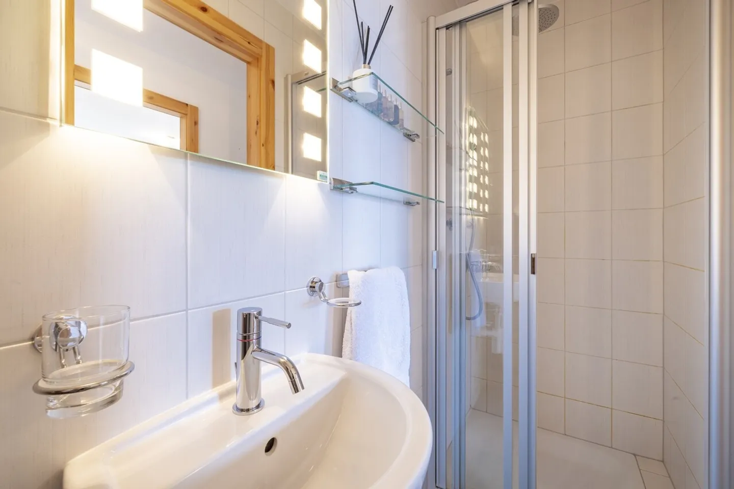 Furnished apartment for rent - Photo 6 of 9