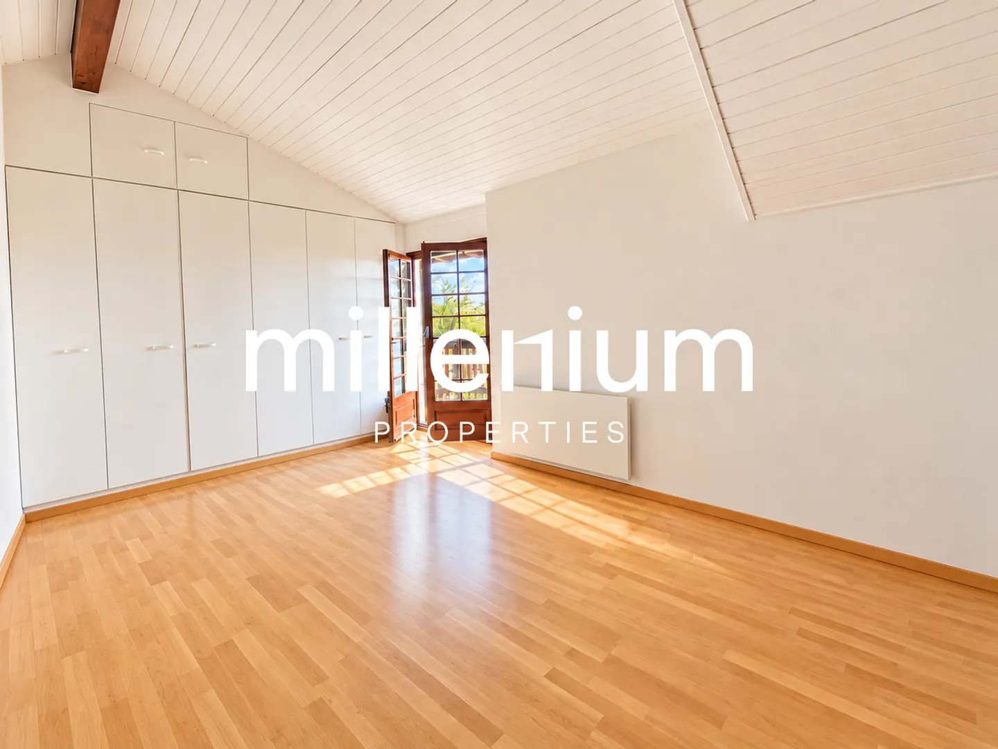 Casa Contemporanea con Giardino - Foto 6 di 9