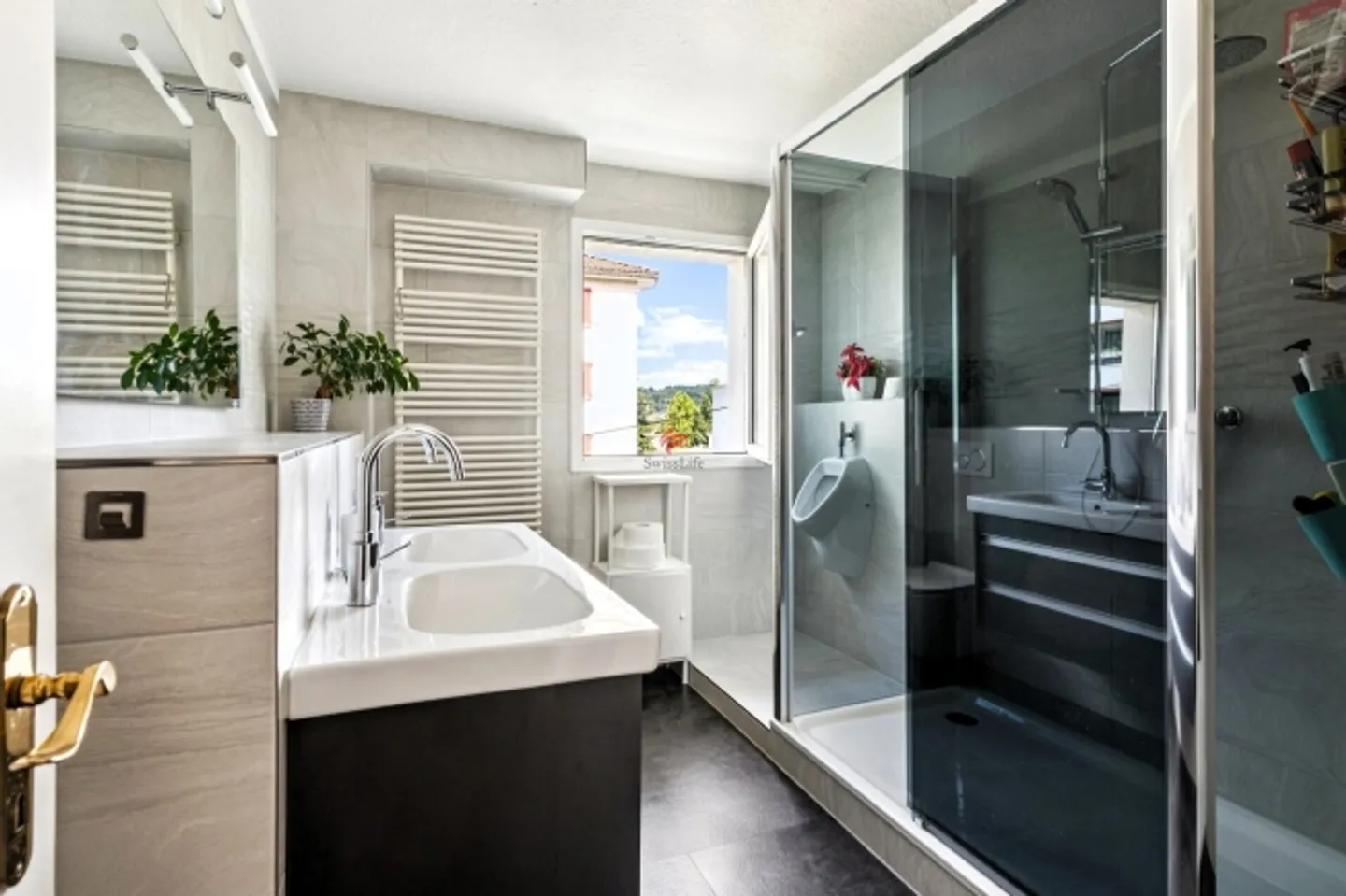 Living and working under one roof - Photo 9 of 20