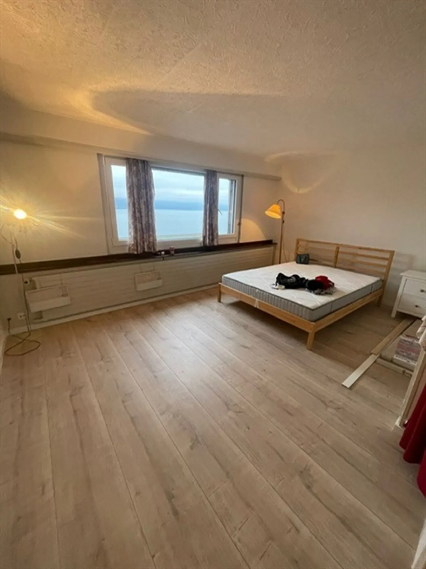 Charmantes Studio mit Seeblick - Foto 1 von 3