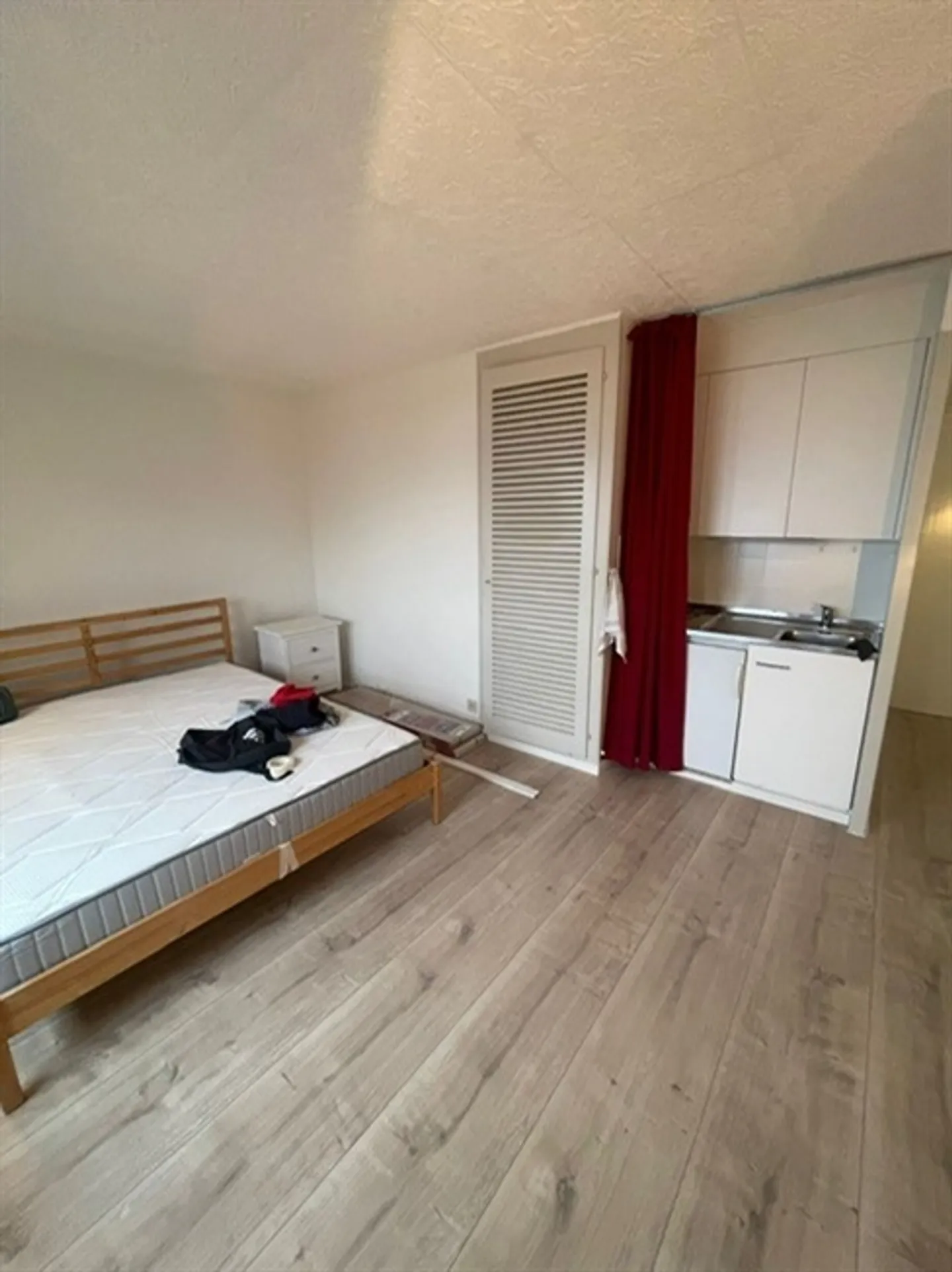 Charmantes Studio mit Seeblick - Foto 2 von 3