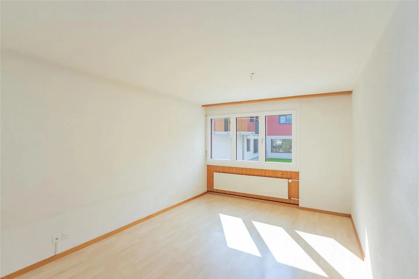 3.5 room apartment in a quiet neighborhood with a beautiful view - Photo 6 of 14