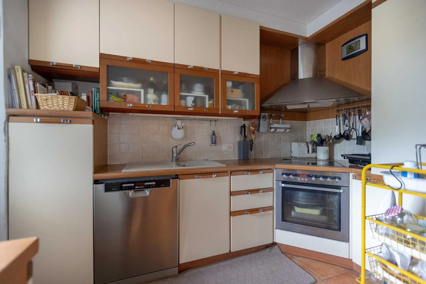 LARGE 5.5 ROOMS WITH 3 TERRACES IN MORBIO INFERIORE - Photo 4 of 9