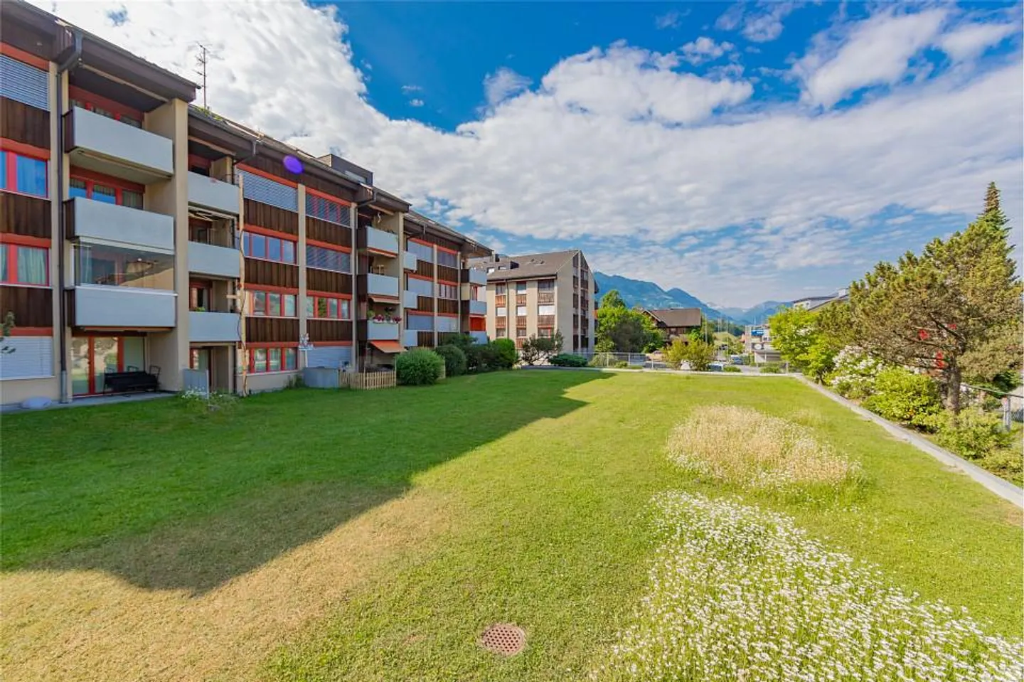 3.5 room apartment in a quiet neighborhood with a beautiful view - Photo 14 of 14