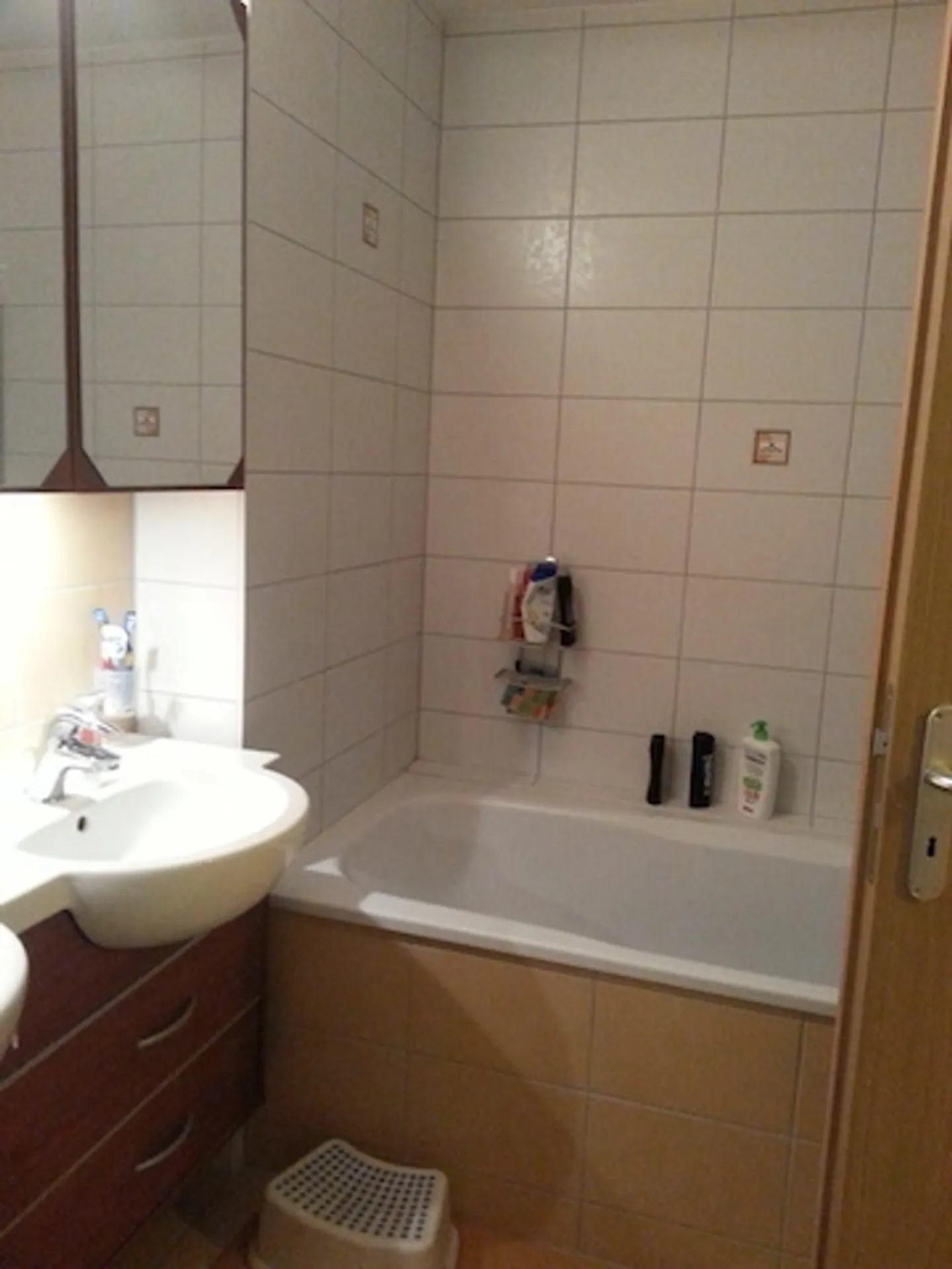 Superb renovated 5-room apartment for sale - Photo 6 of 8