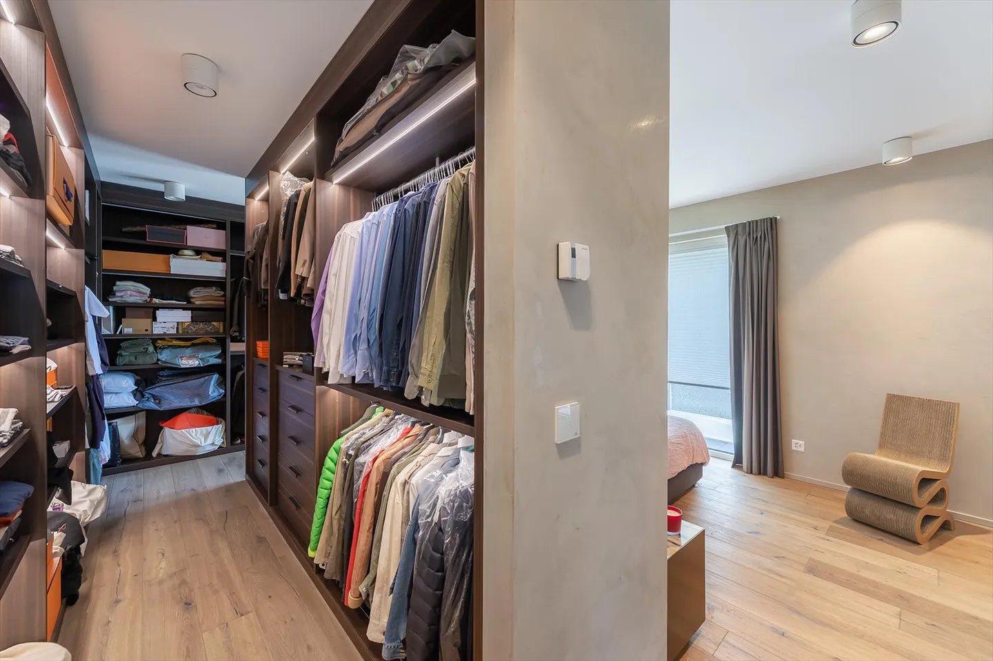 CONCHES - Magnificent apartment with terrace - Photo 16 of 31