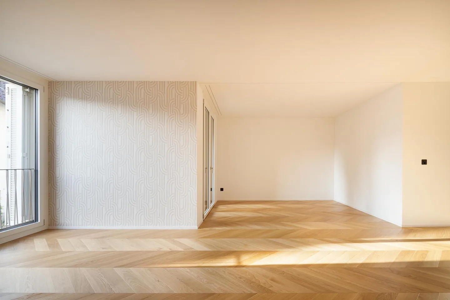 Attractive 2.5-room new-build apartment - Photo 3 of 7