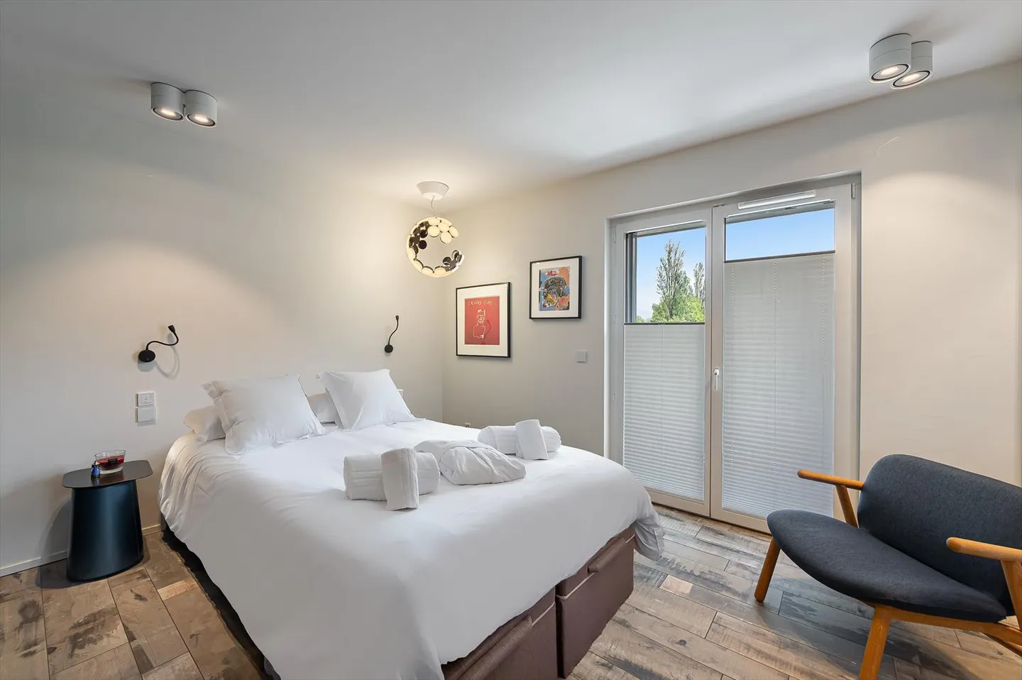 CONCHES - Magnificent apartment with terrace - Photo 22 of 31