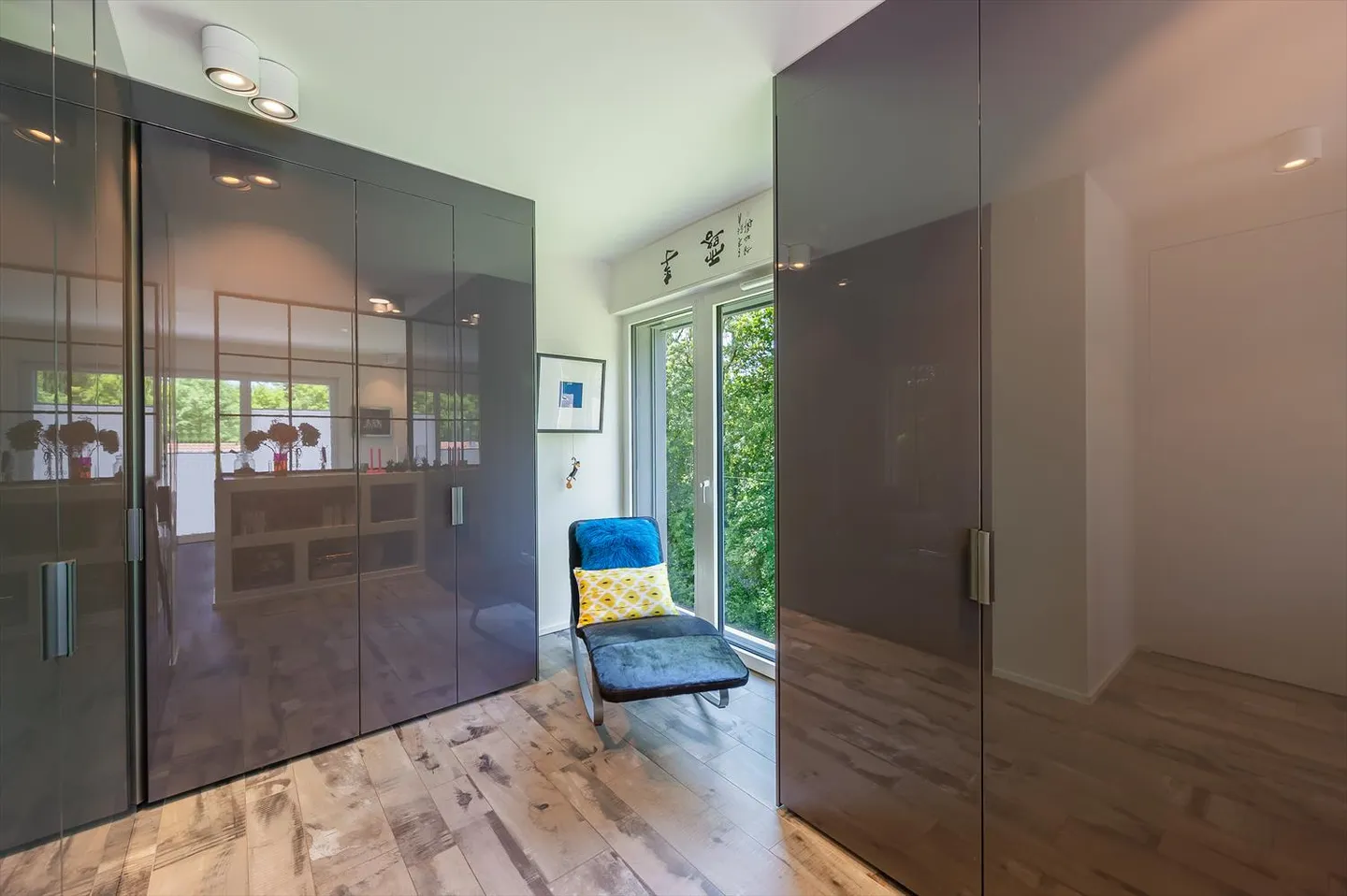 CONCHES - Magnificent apartment with terrace - Photo 19 of 31