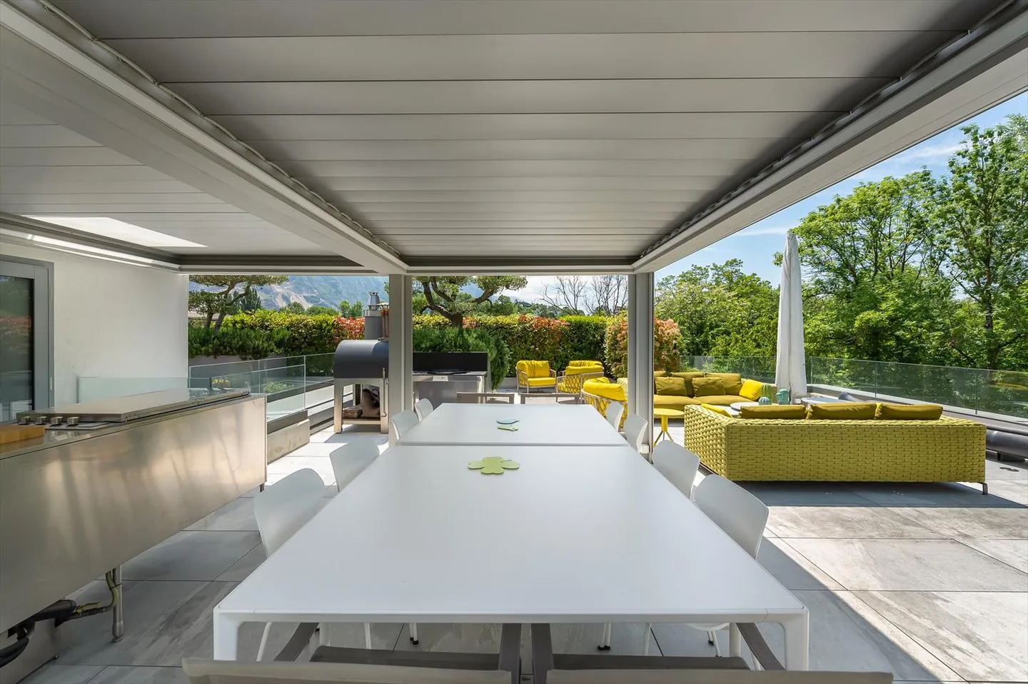 CONCHES - Magnificent apartment with terrace - Photo 30 of 31