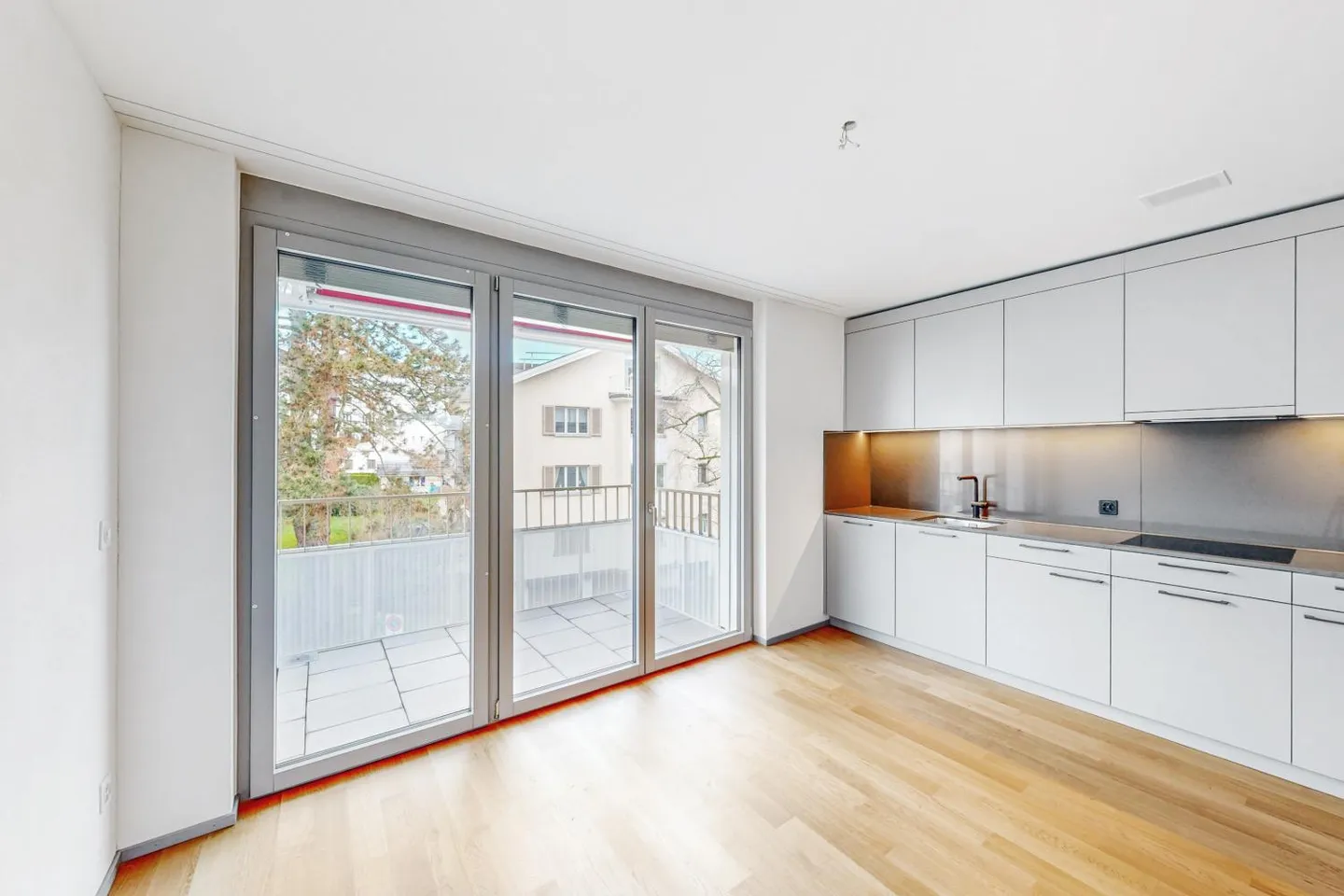 Modernes Appartement in Zürich-Oerlikon - Foto 1 von 12