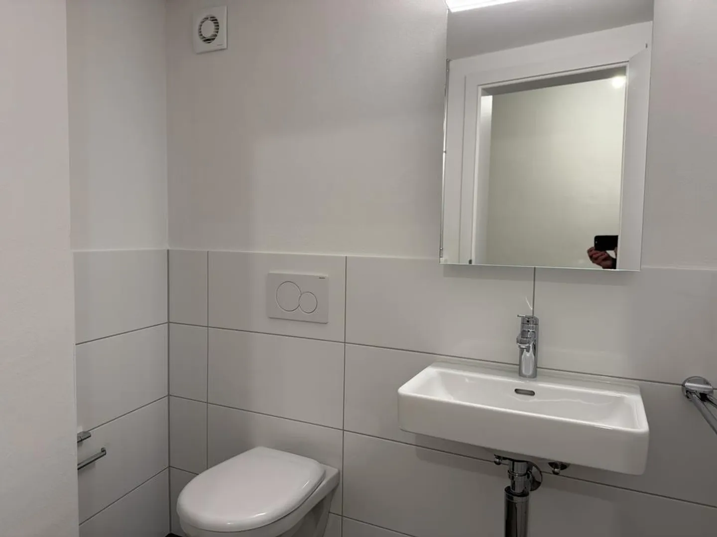 Versatile Commercial Space / Studio - Photo 3 of 7