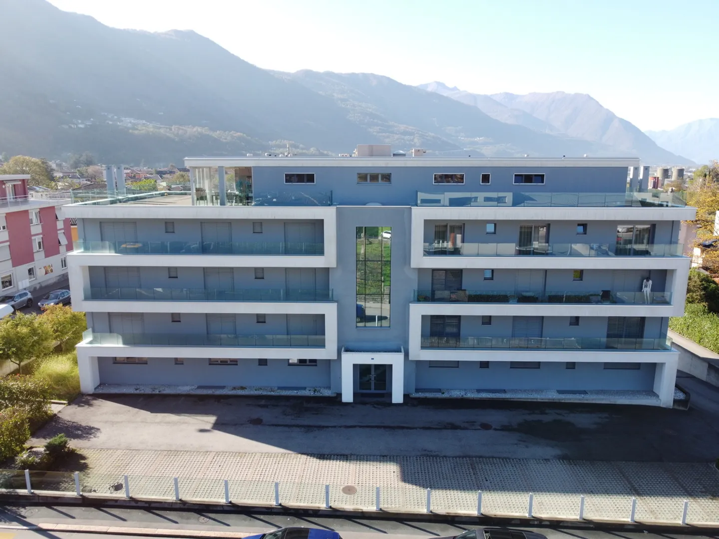 NUOVO PREZZO - MAGNIFICA E SPAZIOSA 4.5 STANZE - Foto 3 di 13