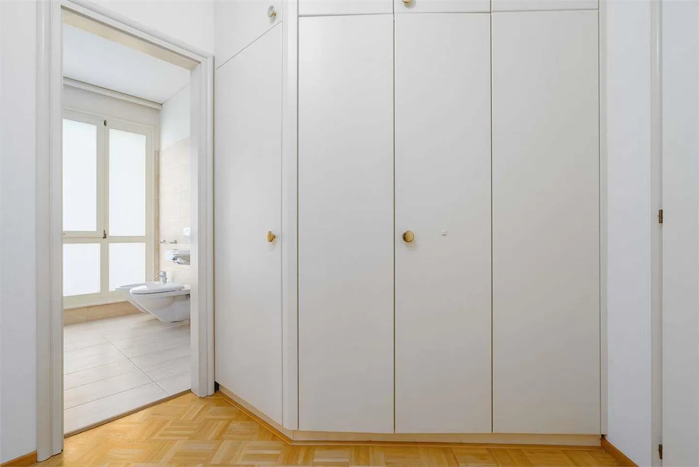 3.5 Room Apartment with Lake View in Lugano Cassarate - Photo 4 of 6