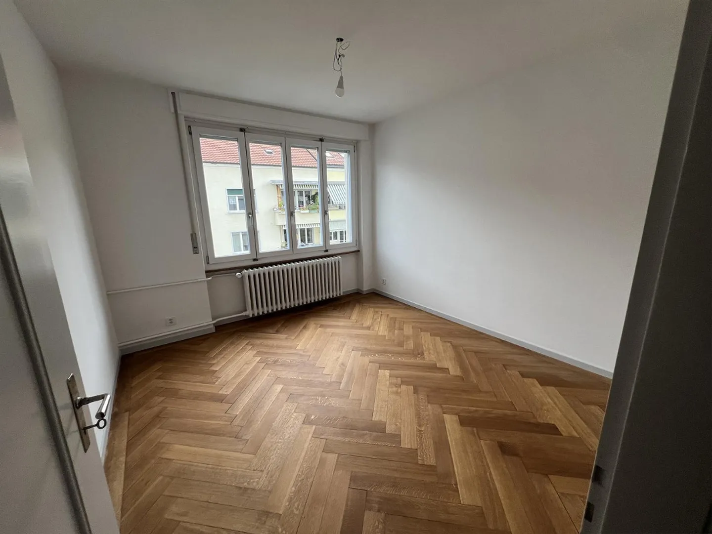 Freshly renovated 3-room apartment in Breitenrain - Photo 3 of 9