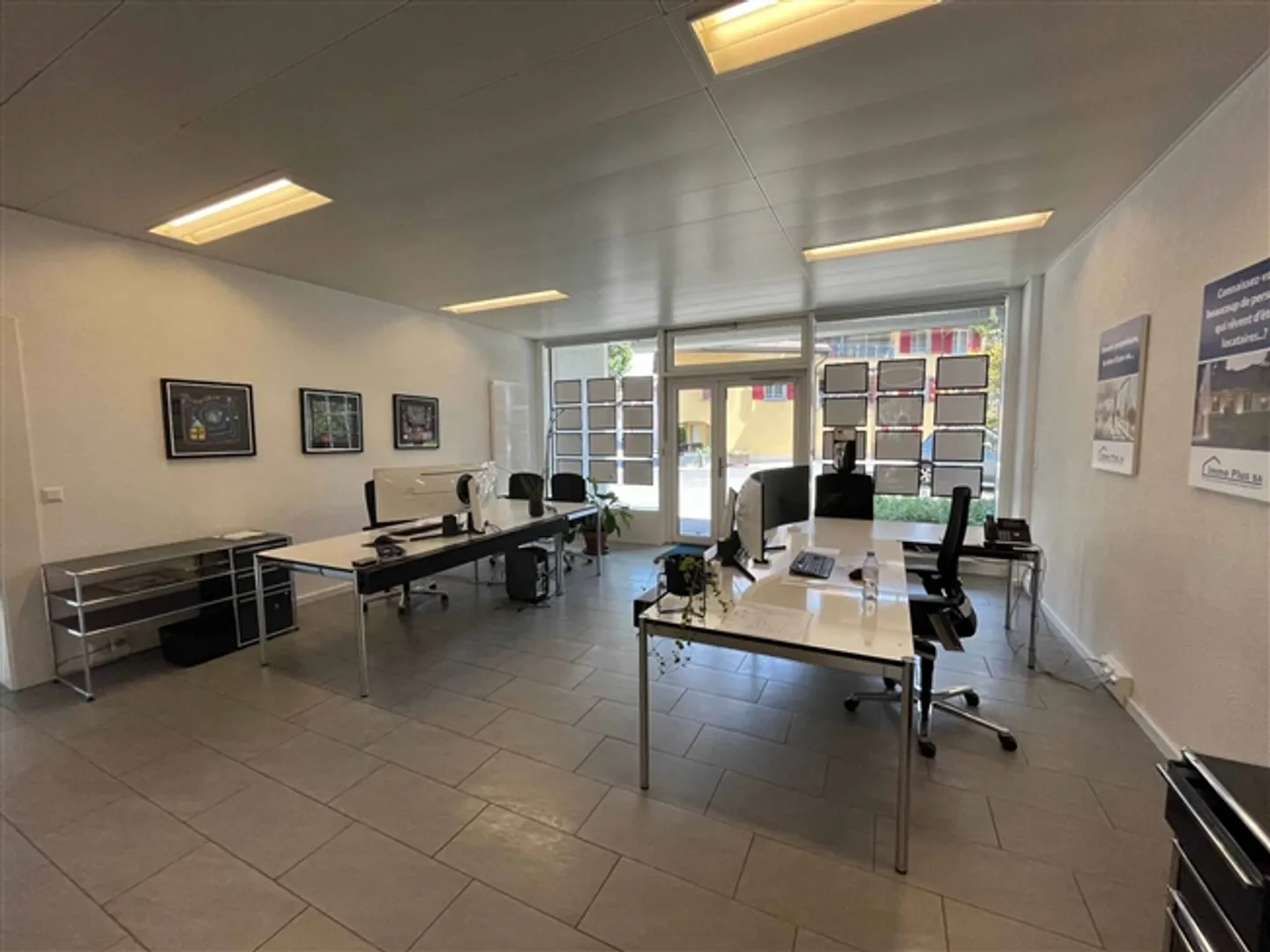 Belle passage au centre du village avant les portes de Lausanne et Morges - Photo 5 sur 5