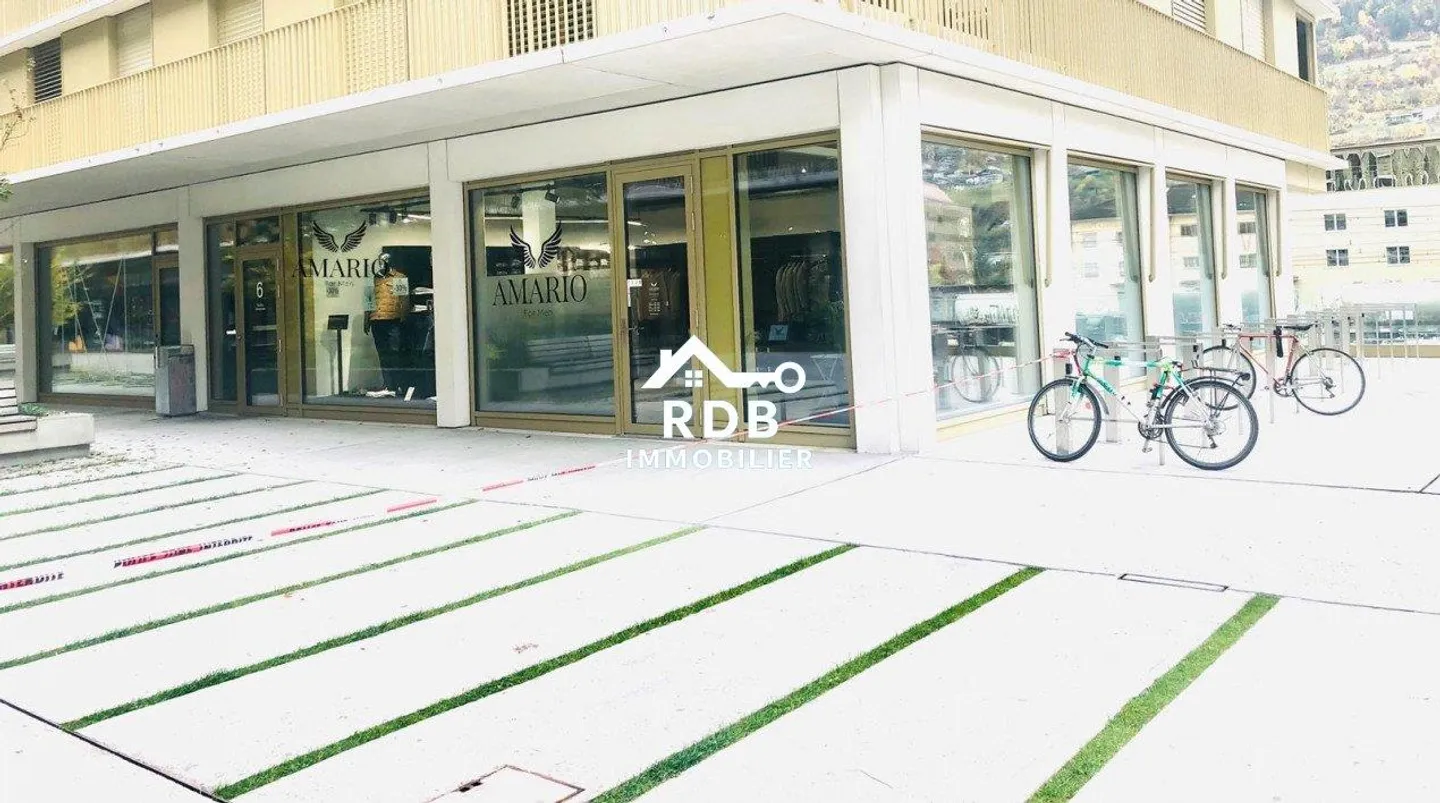 Locale commerciale disponibile immediatamente a Sion stazione ferroviaria - Foto 5 di 6