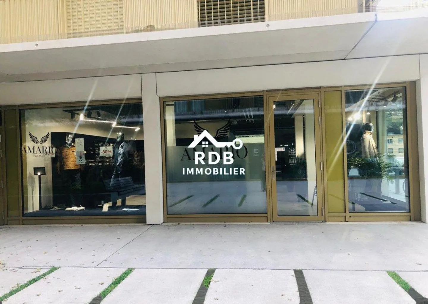 Locale commerciale disponibile immediatamente a Sion stazione ferroviaria - Foto 6 di 6